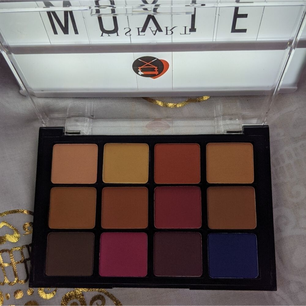 New Viseart Neutral Mattes Milieu Eyeshadow Palette